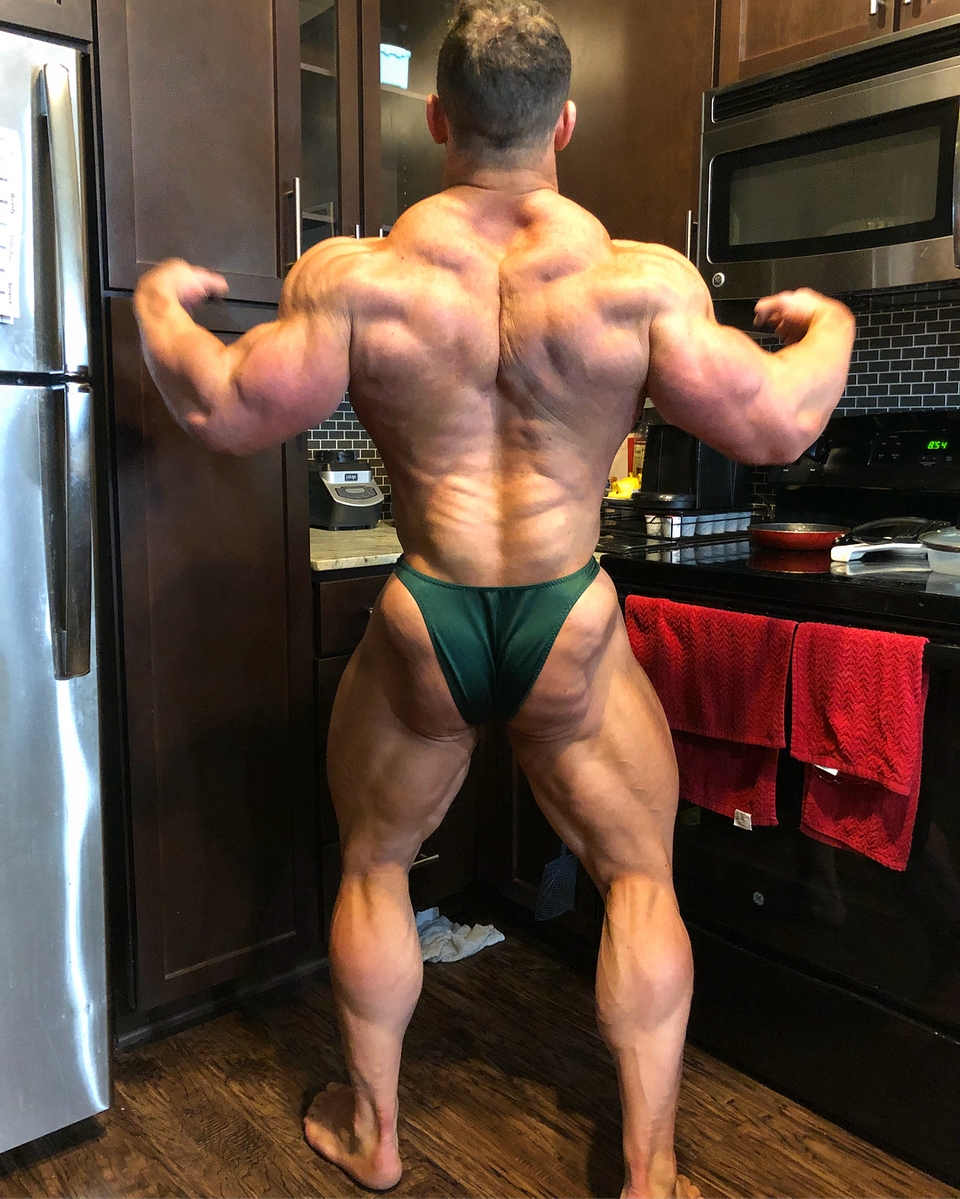 Hunter Labrada