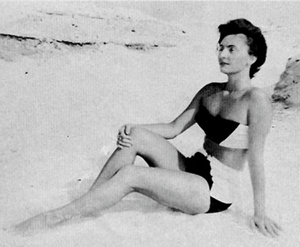 �Doris Barrilleaux v roce 1963�na jedn� z prvn�ch fotografi� oti�t�n�ch v �asopisu