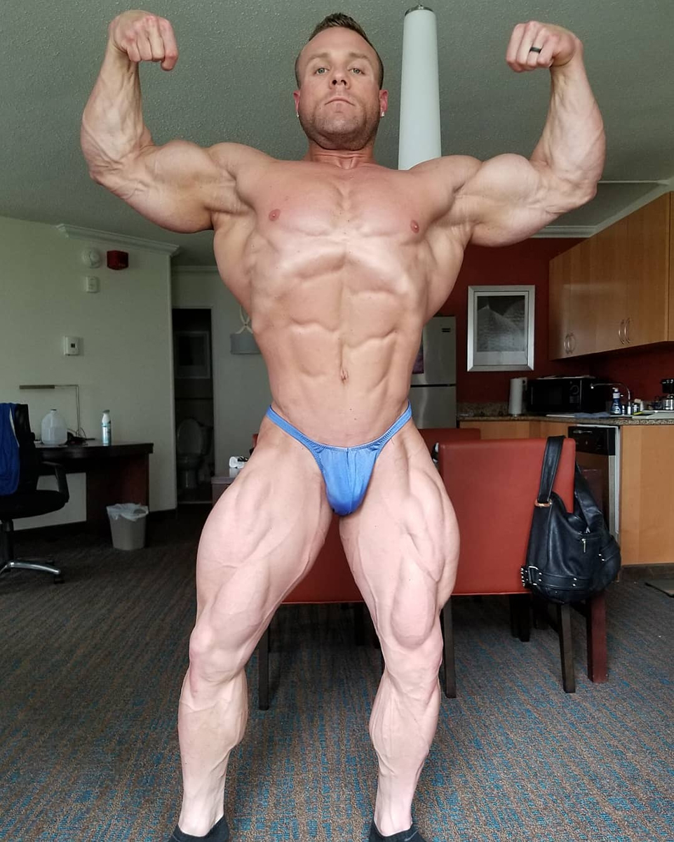 Brad Rowe