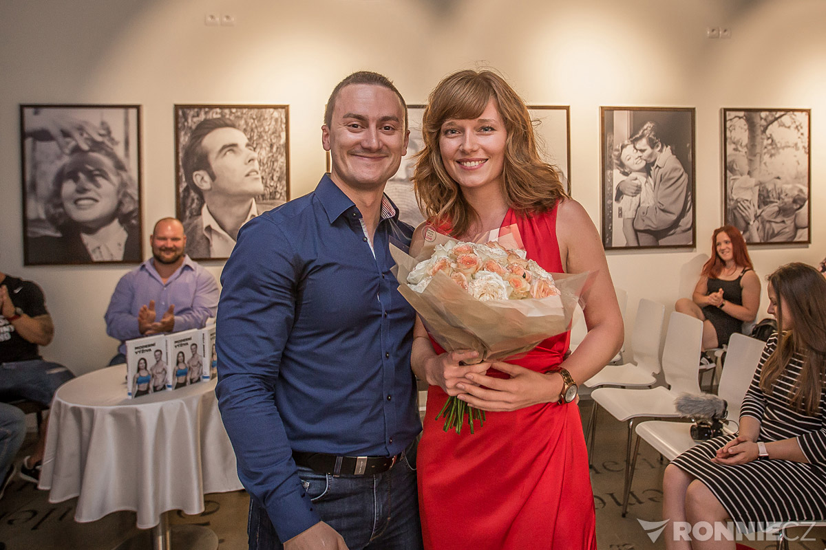 K�est knihy Modern� v��iva ve fitness a silov�ch sportech