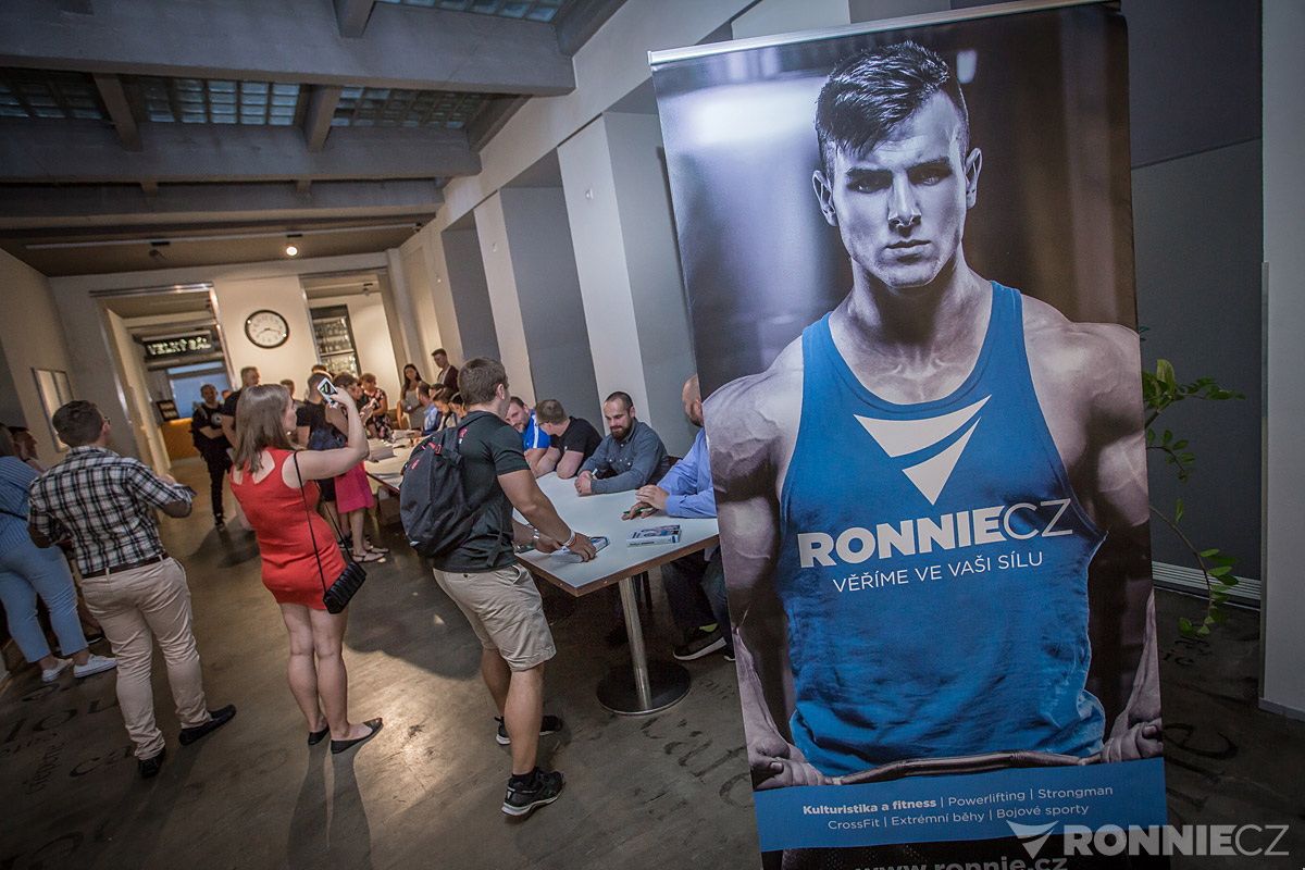 K�est knihy Modern� v��iva ve fitness a silov�ch sportech