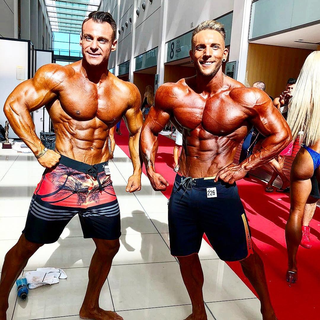 Andrea Mosti, Kim Angel�