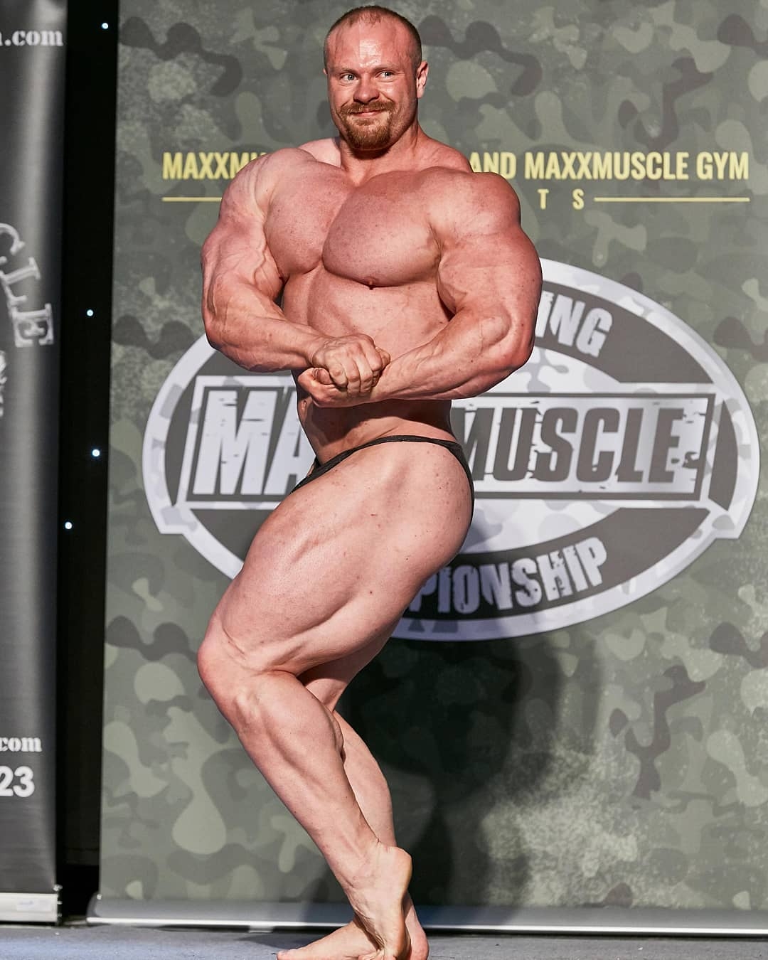 James Hollingshead