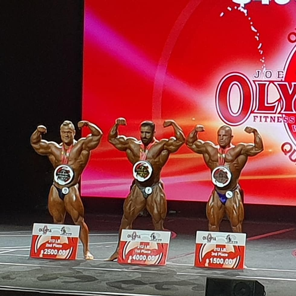 Nicolas Vullioud, Hadi Choopan, Angel Calder�n Frias