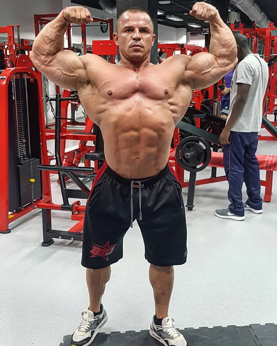 Angel Calder�n Frias