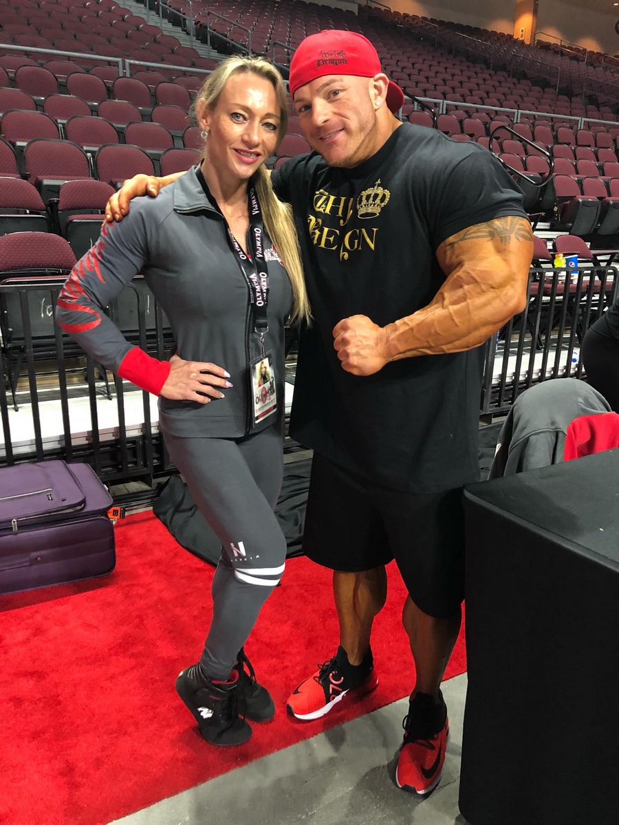 �Margita Z�molov�, James "Flex" Lewis�