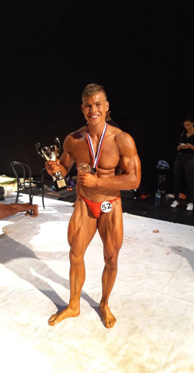 �Martin Wolfschl�ger