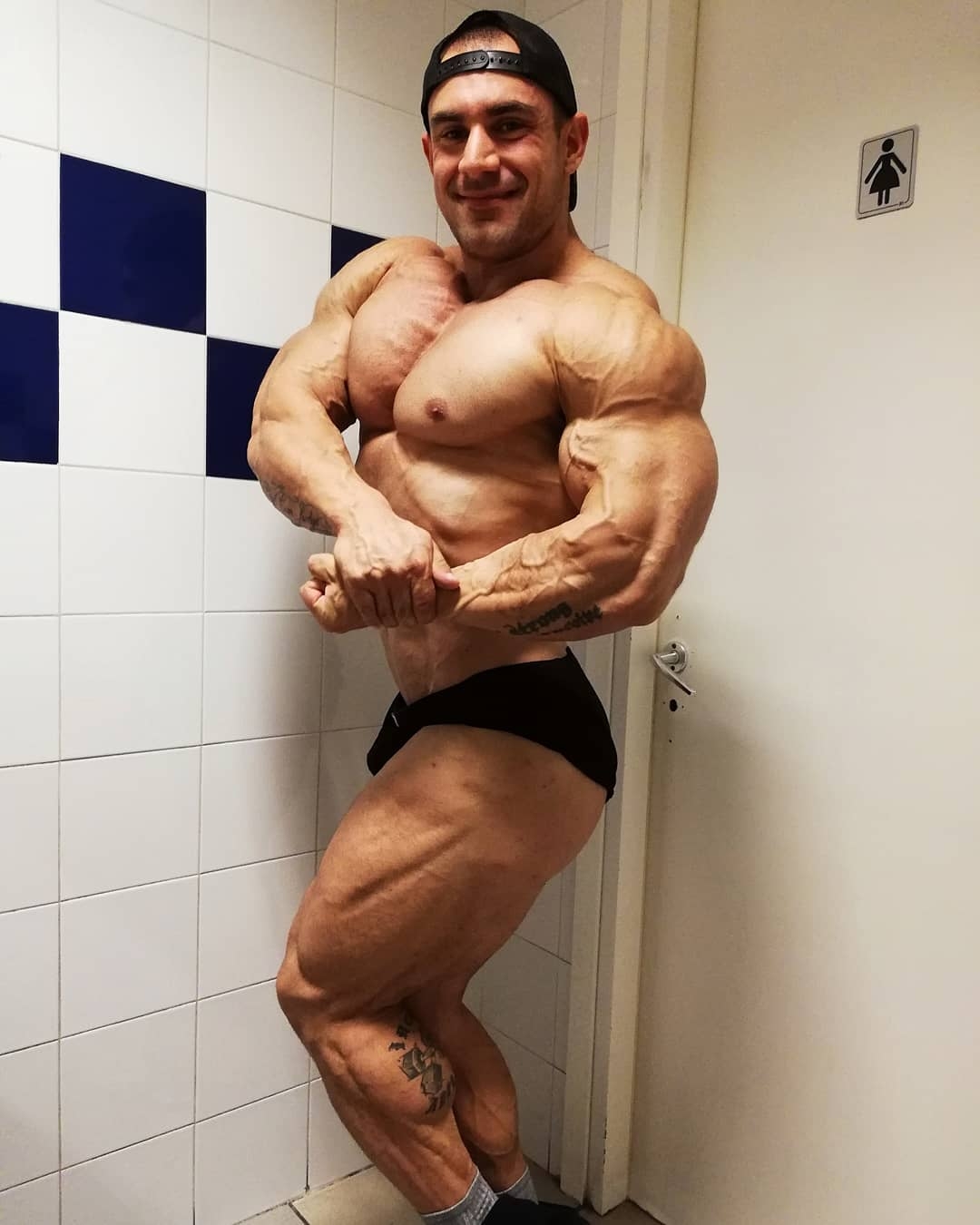 Chris Pistolas