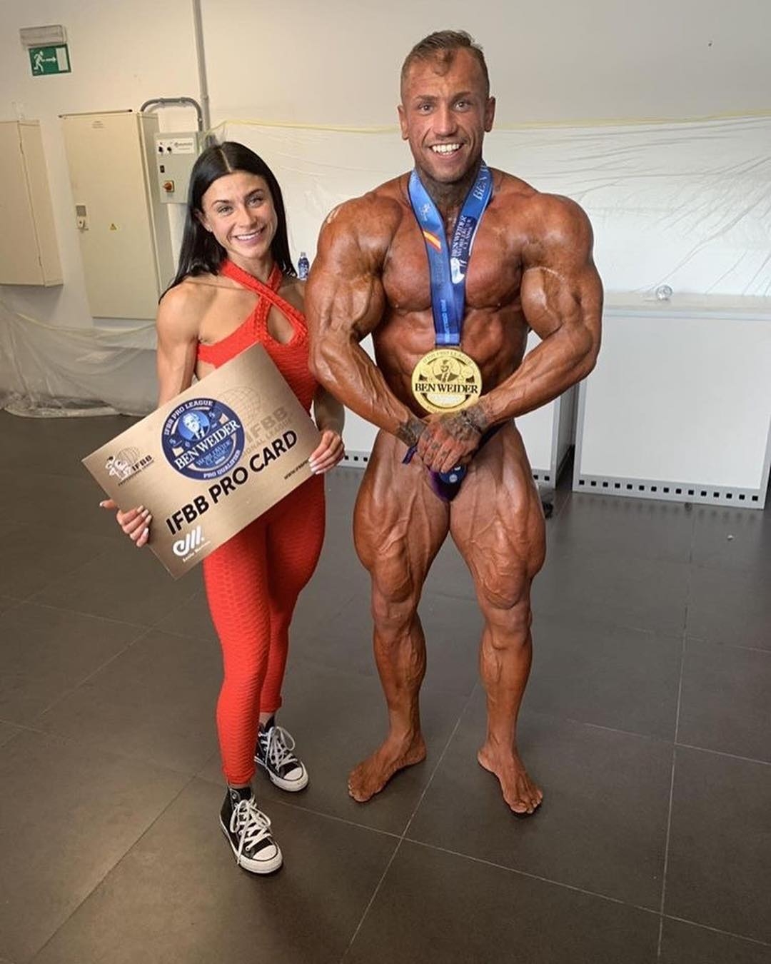 �Meg Sylvester, Kuba Cielen