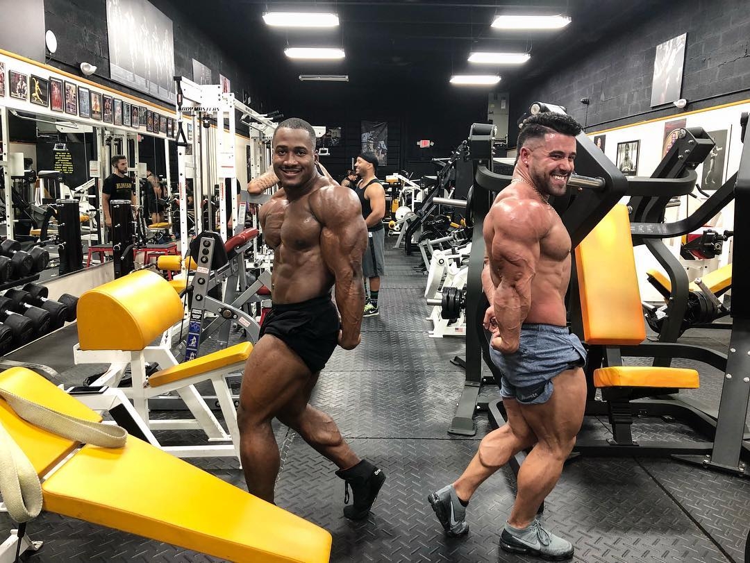 Saquan Mitchell, Santi Aragon