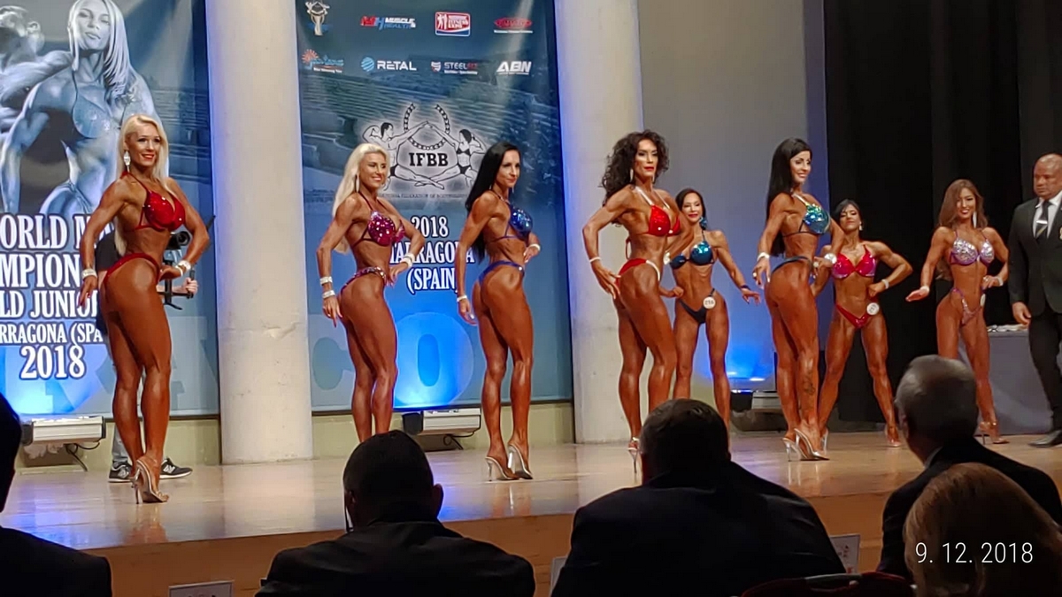 Jana Teder, Volha Aksamit, Gabriela Erbenov�, Orsolya Bucsai, Valeria Pipoli��