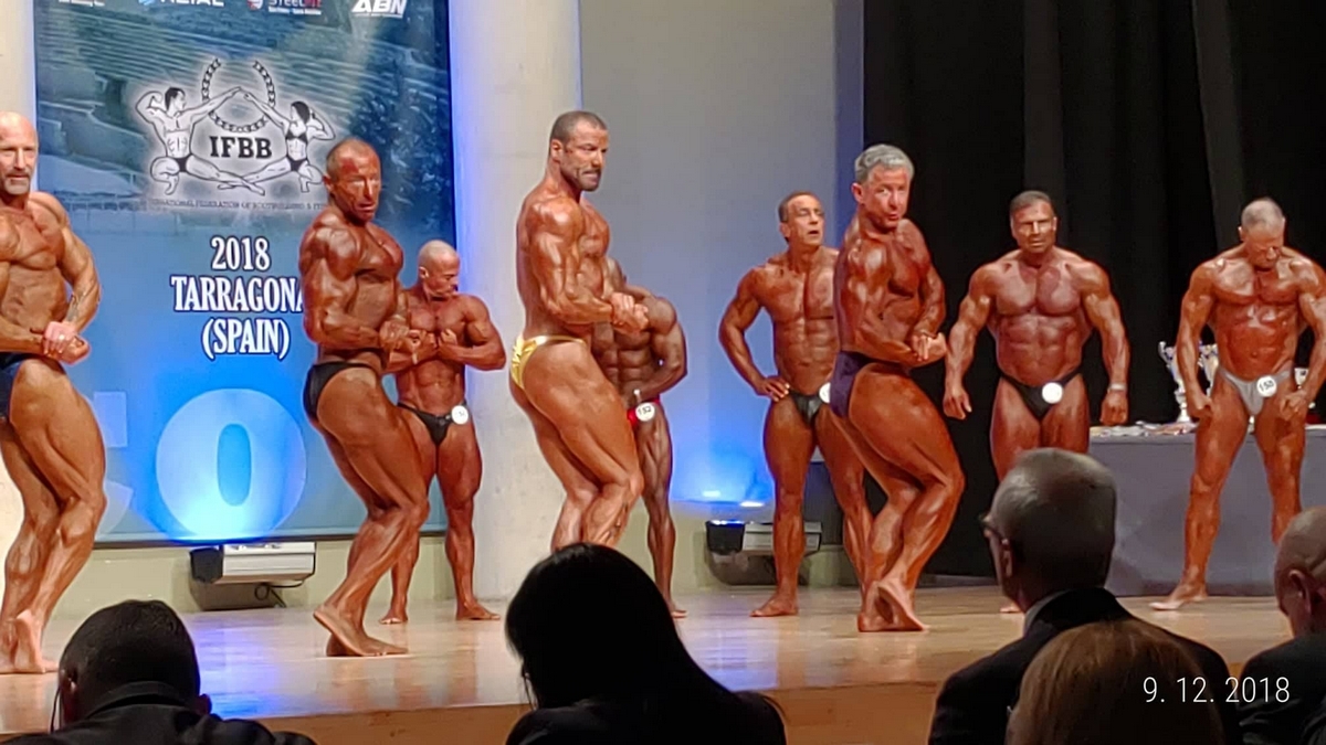 Wojciech Wasilewski, Eric Burle, Roberto Massagli, Vladim�r Semer�d��