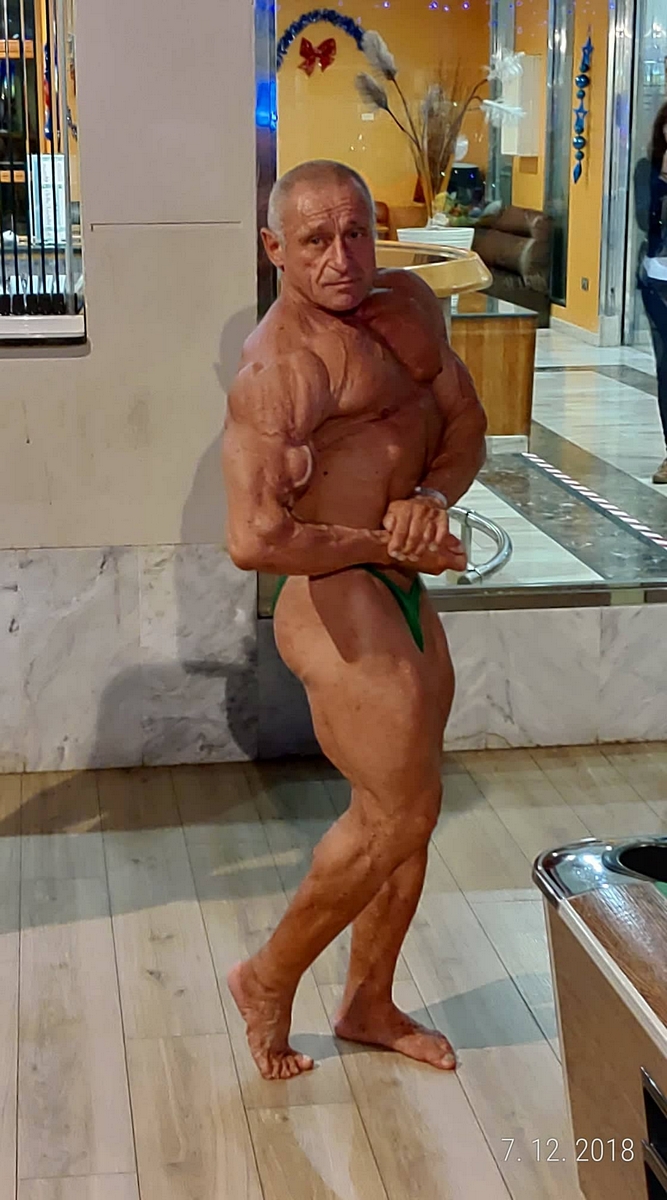 �Milo� Pavl��