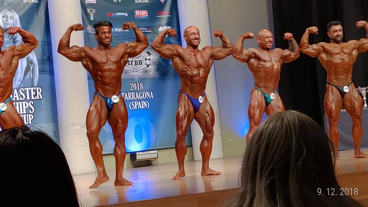 Hamad Aljneibi, Ji�� �erm�k, Krzysztof Skryplonek, Gianni Iacono�