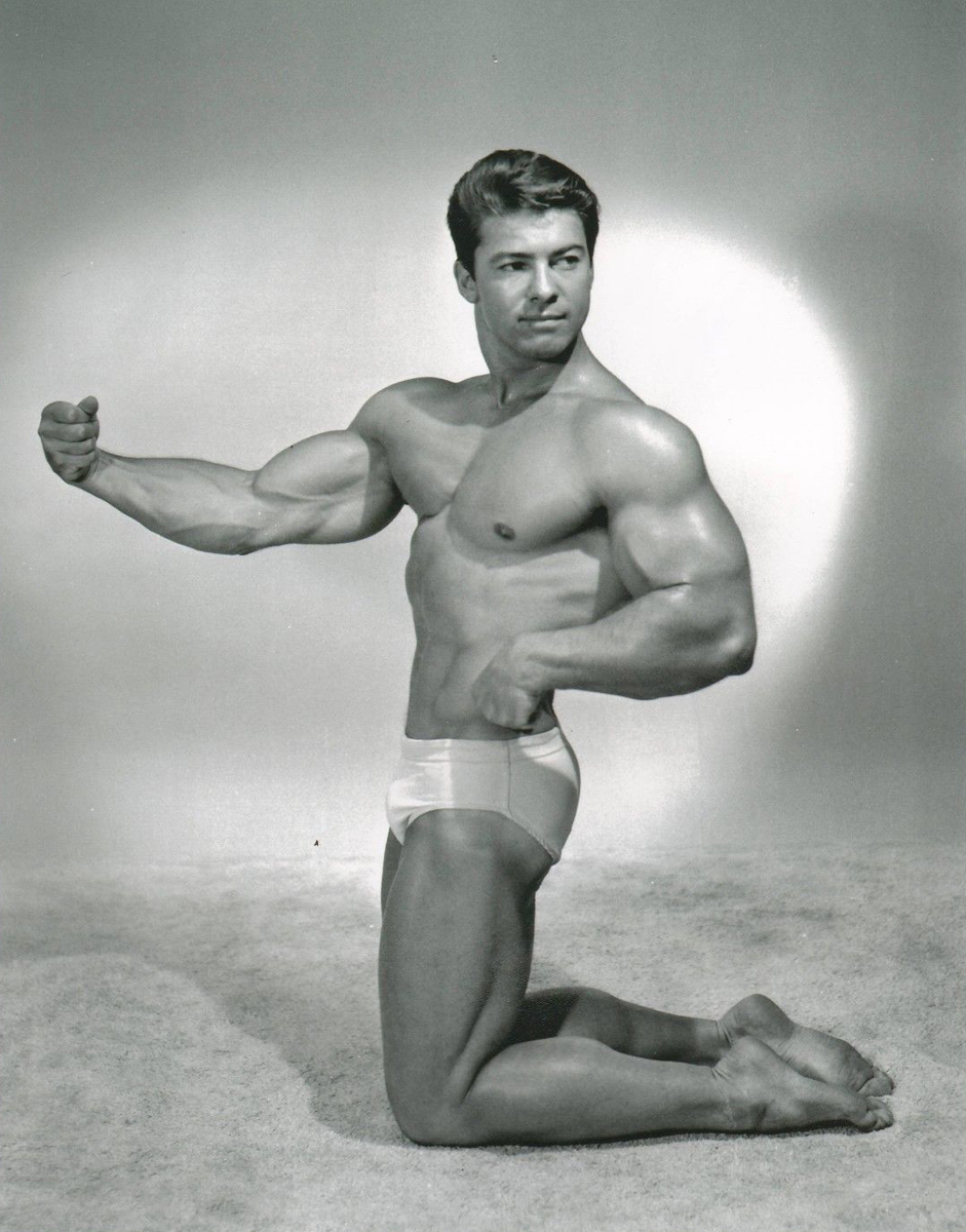 Larry Scott