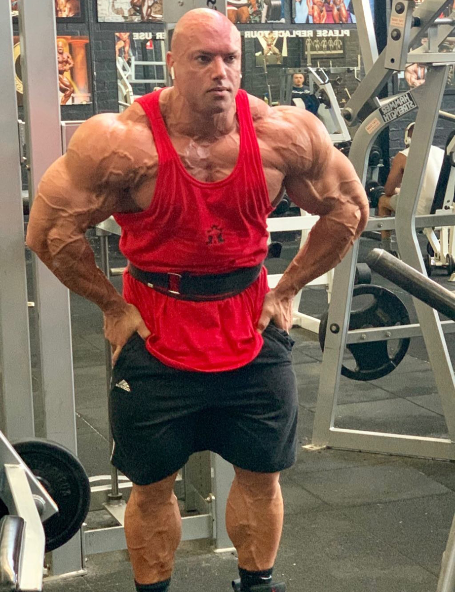 Joshua Lenartowicz�