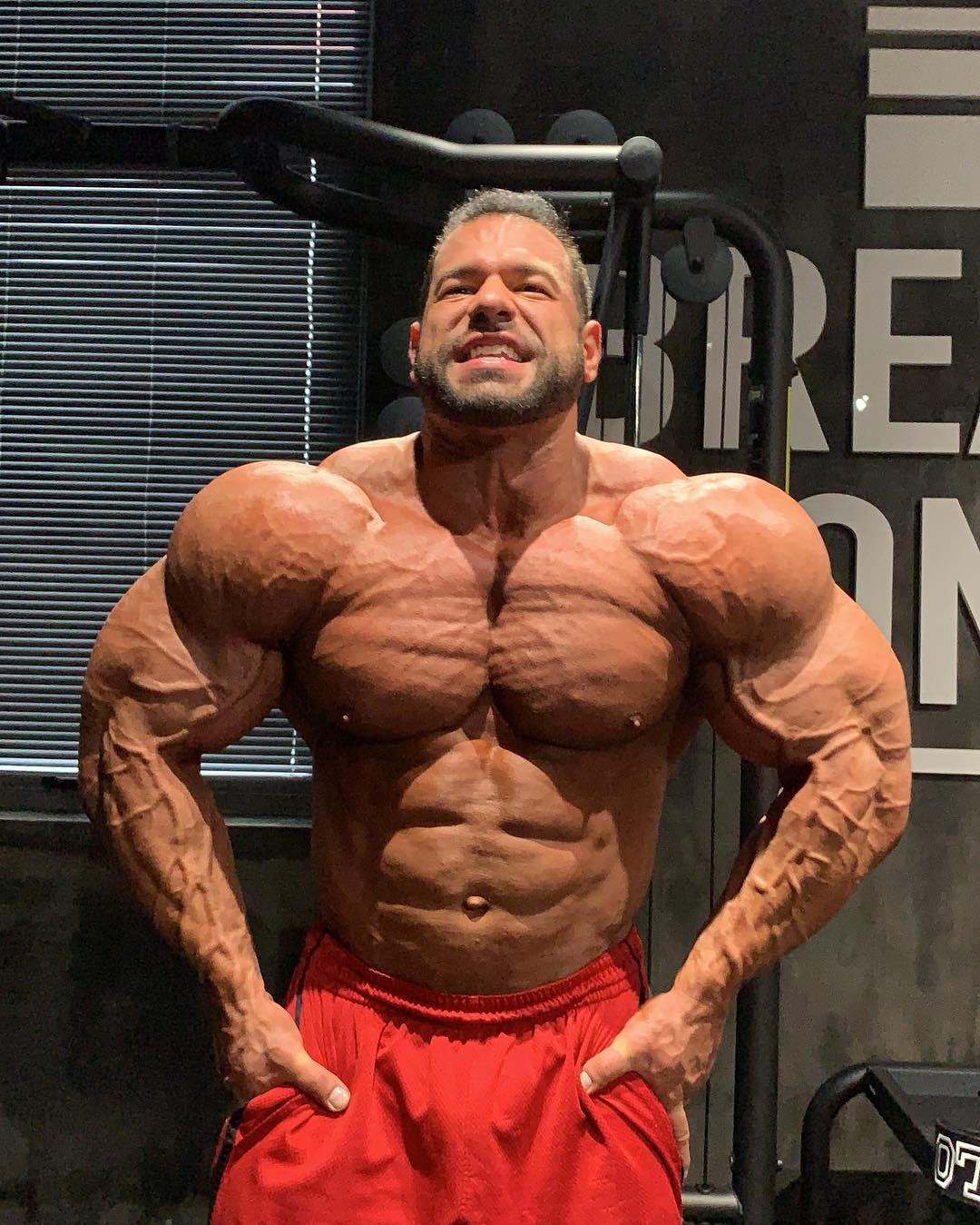 Steve Kuclo�