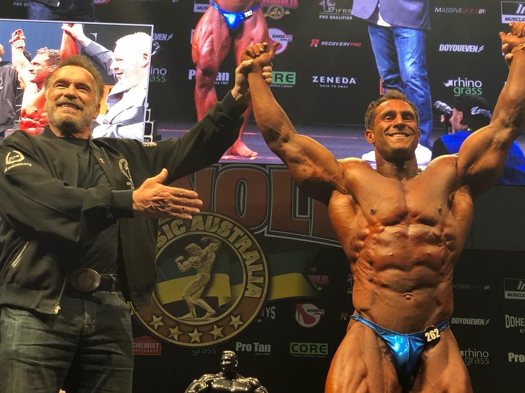 Arnold Schwarzenegger, Jake Nikolopoulos�