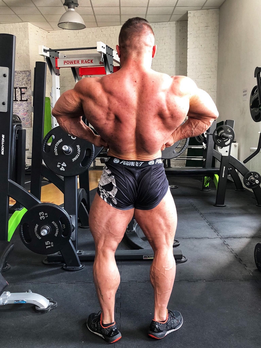 Karol Ma�ecki