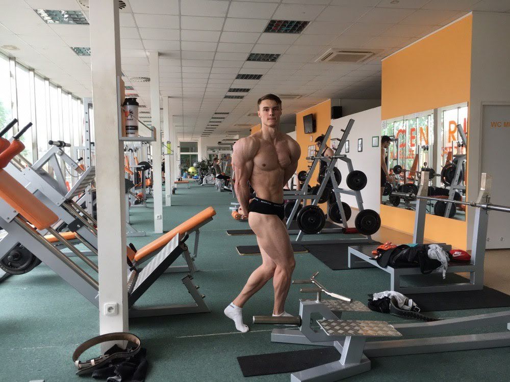 Jakub Kol�nek