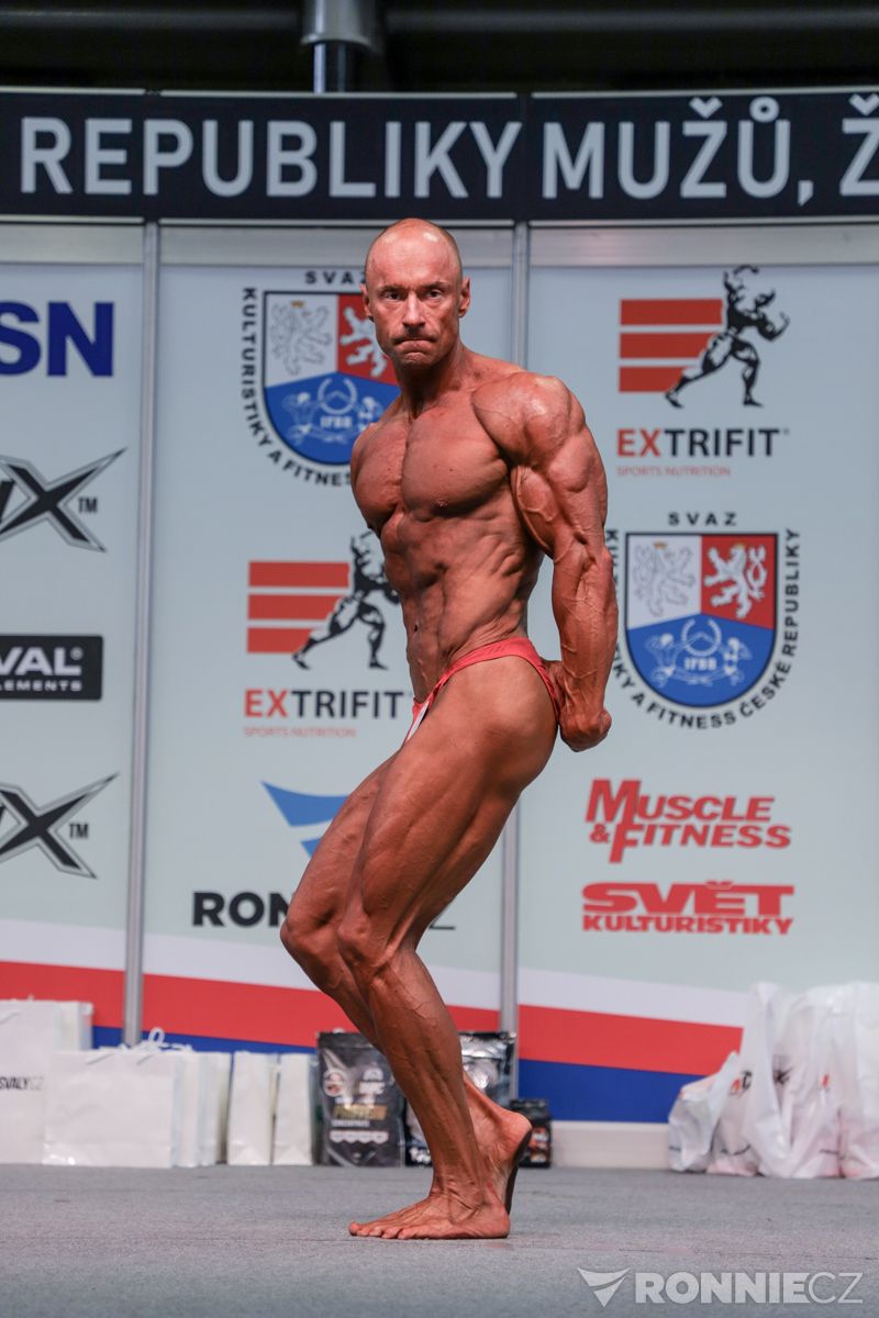 Miroslav Dopir�k