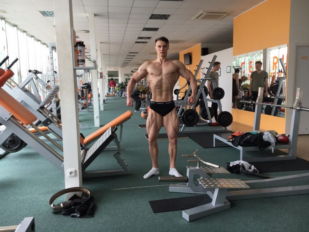 Jakub Kol�nek