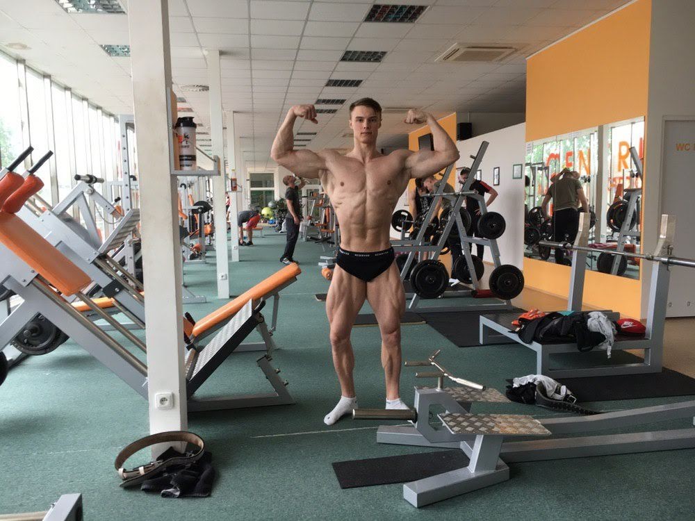 Jakub Kol�nek