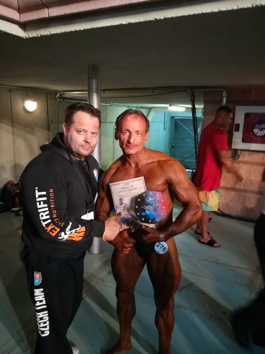 Martin Novotn�, Pavel Barton��ek�