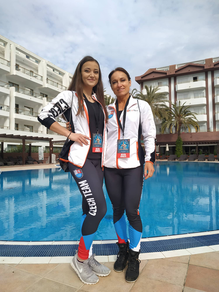 Lucie Dulovcov�, Andrea Jan��kov�