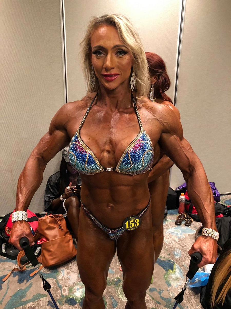 �Margita Z�molov�