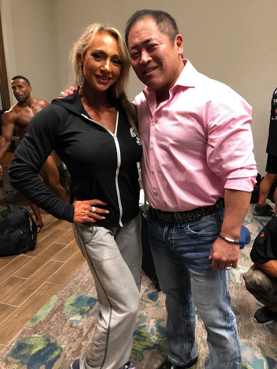 �Margita Z�molov�, Tim Gardner