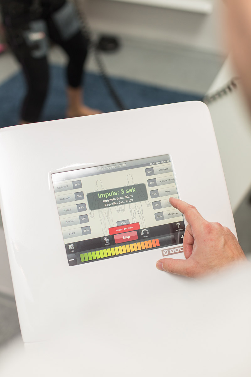EMS (Electrical Muscle Stimulation) studio