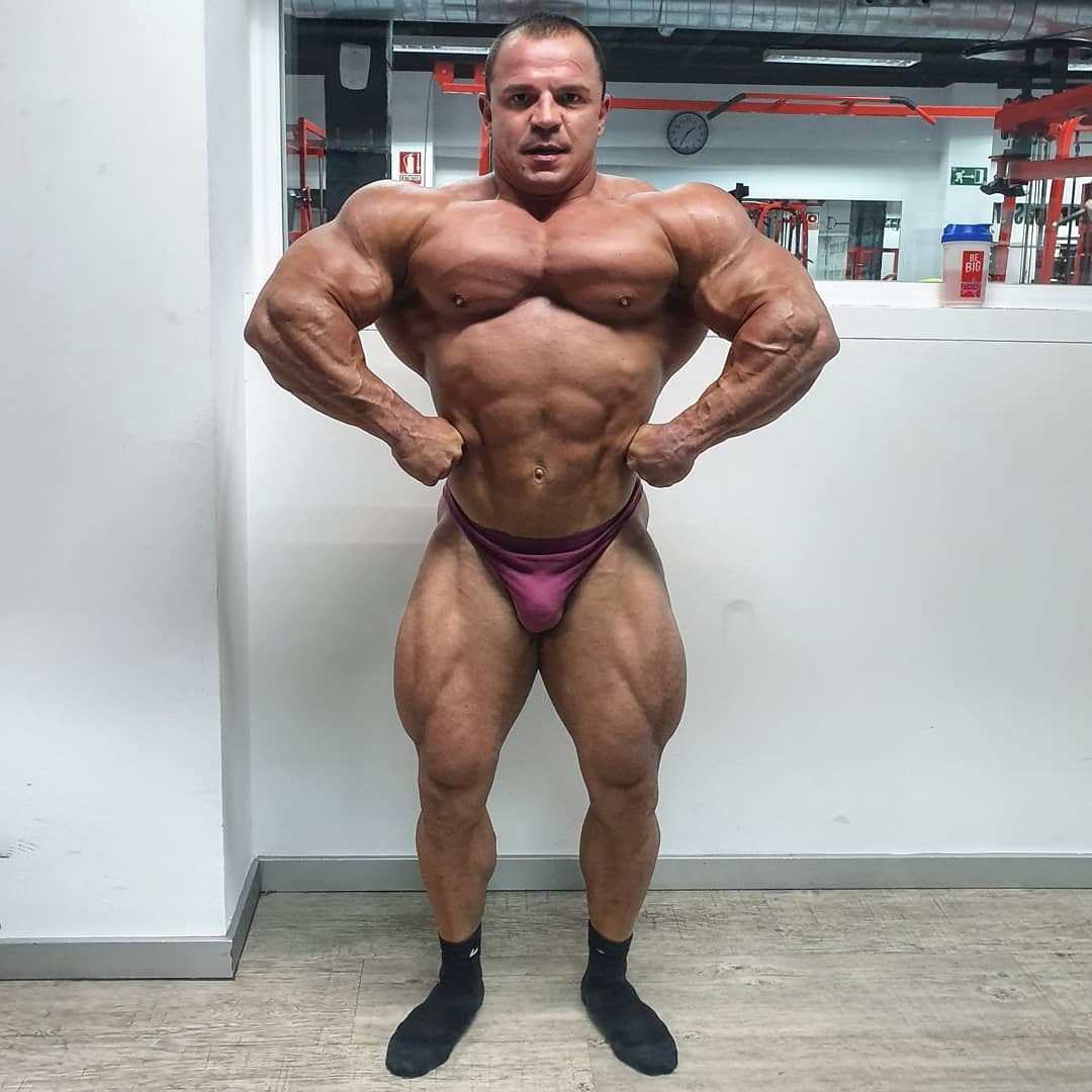 Angel Calder�n Frias