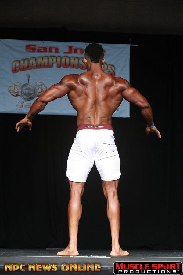 Anthony Woods�
