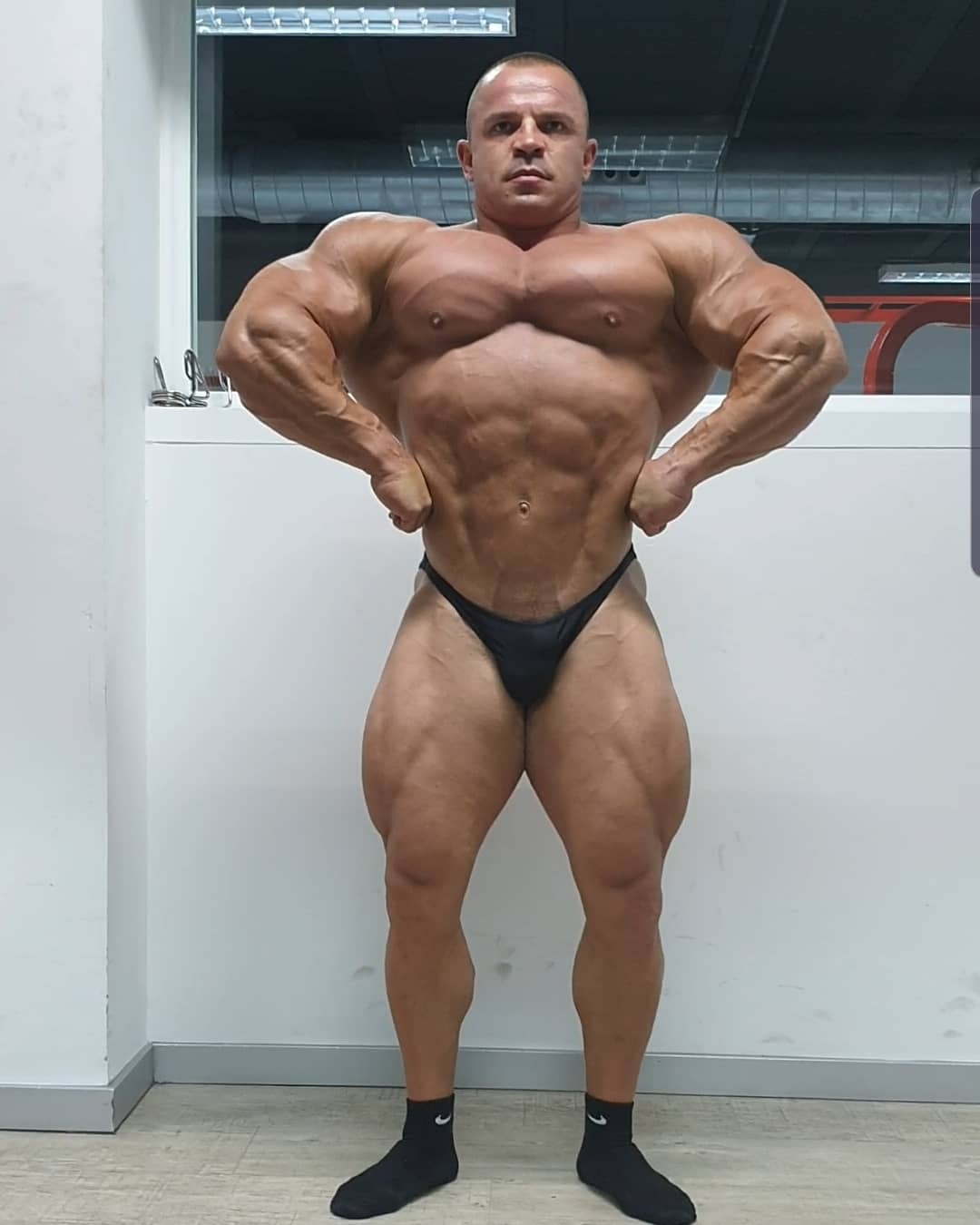 Angel Calder�n Frias