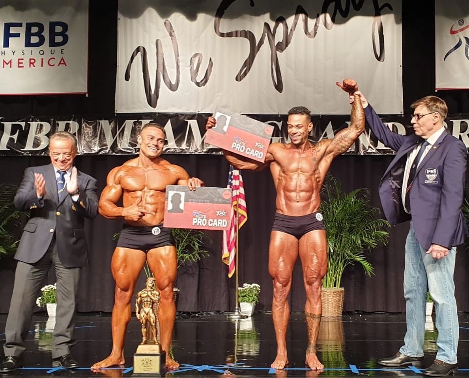 �Luiz Esteves, Luiz Alejandro Diaz