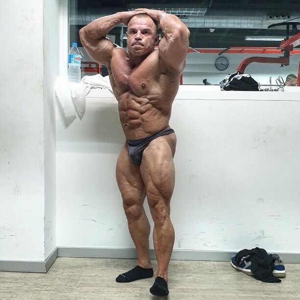 Angel Calder�n Frias