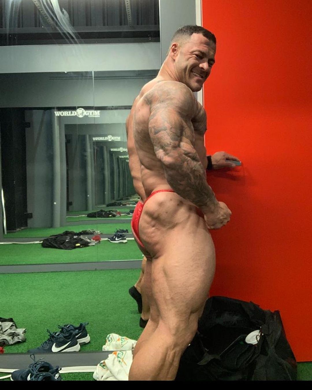 Aaron Polites�