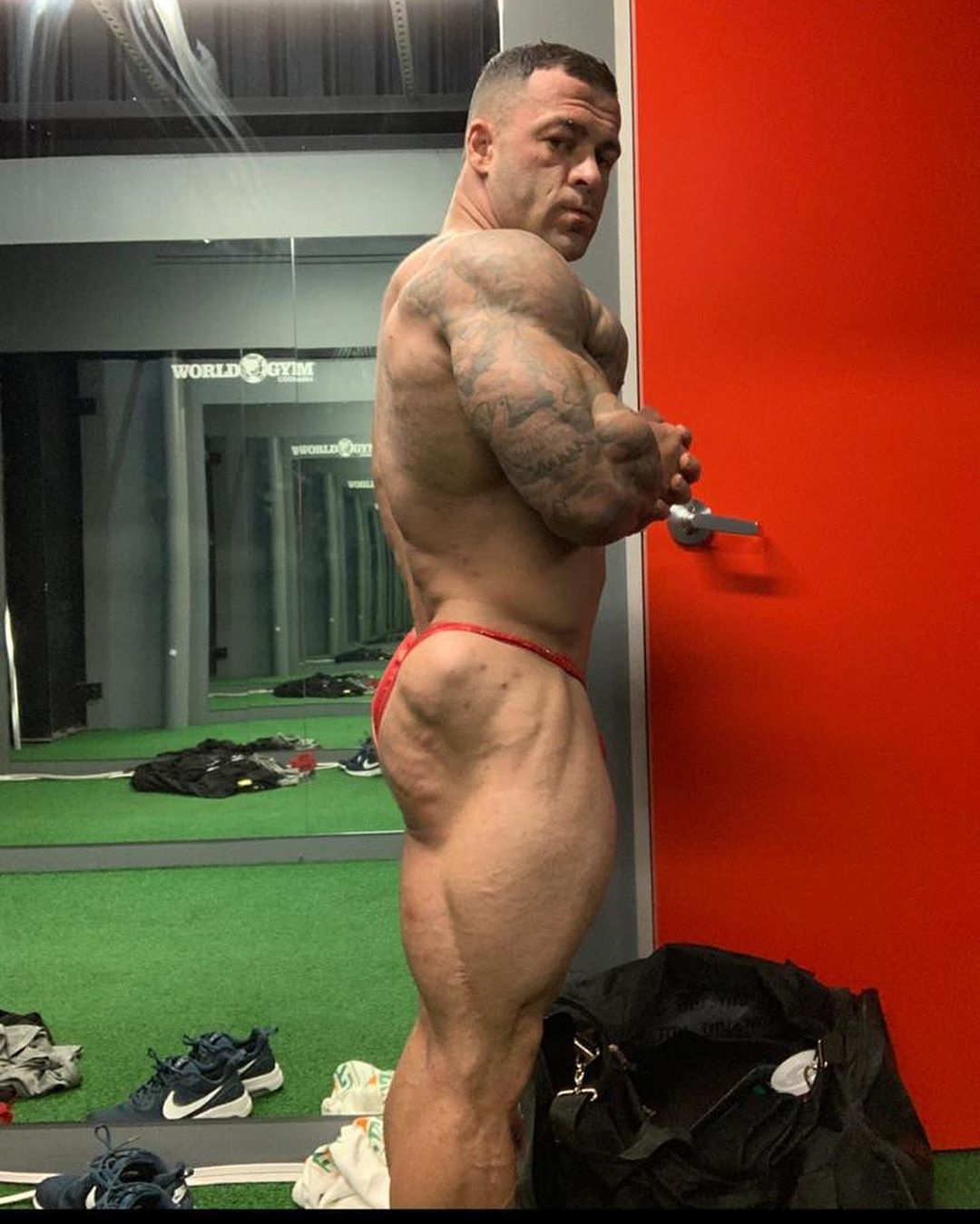 Aaron Polites�
