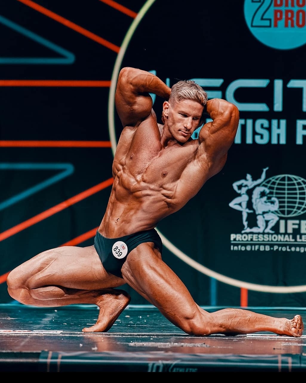 Jon Lofthouse�