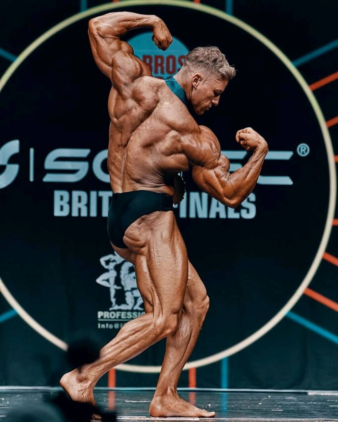 Jon Lofthouse�