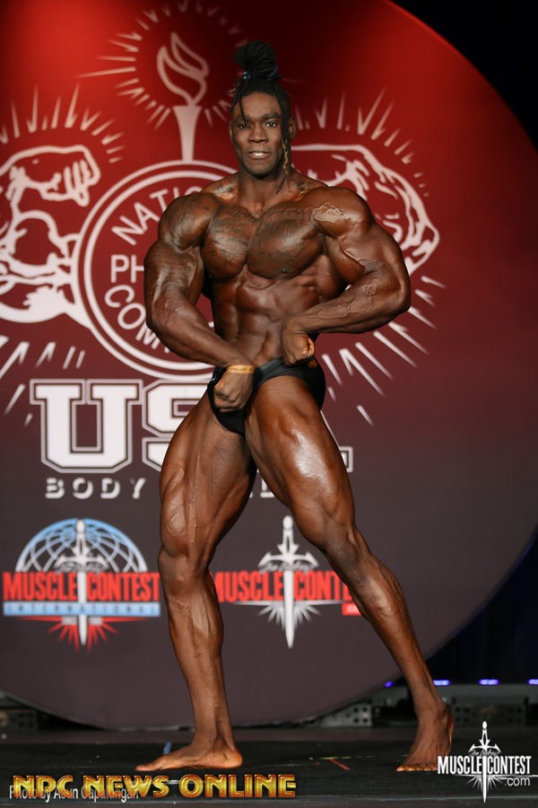  Bryan Jones�