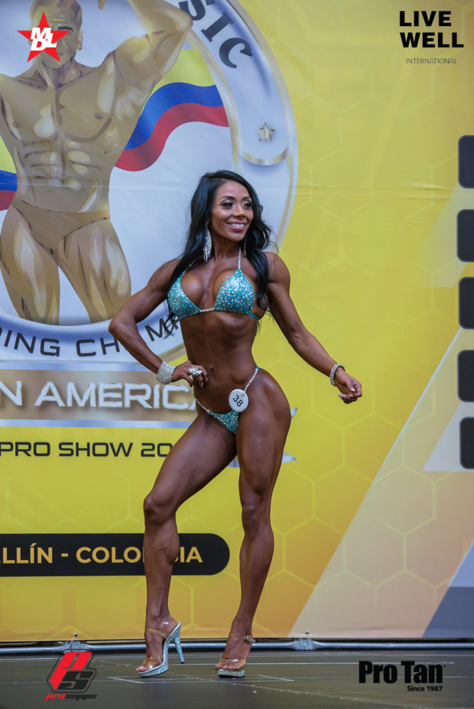 Eli Fernandez�