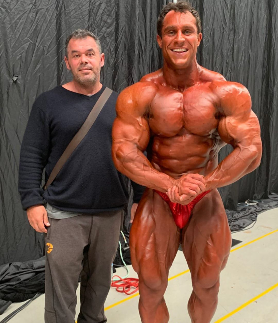 Jake Nikolopoulos�v z�kulis� amat�rsk�ho Arnold Classic Australia 2020, kde vystoupil exhibi�n�