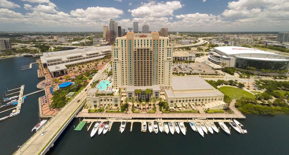 Pohled na hotelov� komplex Tampa Marriott Water Street