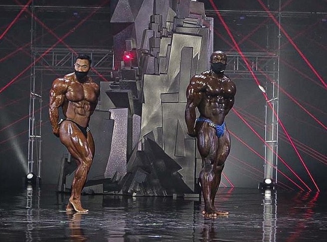 Lee Seung Chul, Samson Dauda