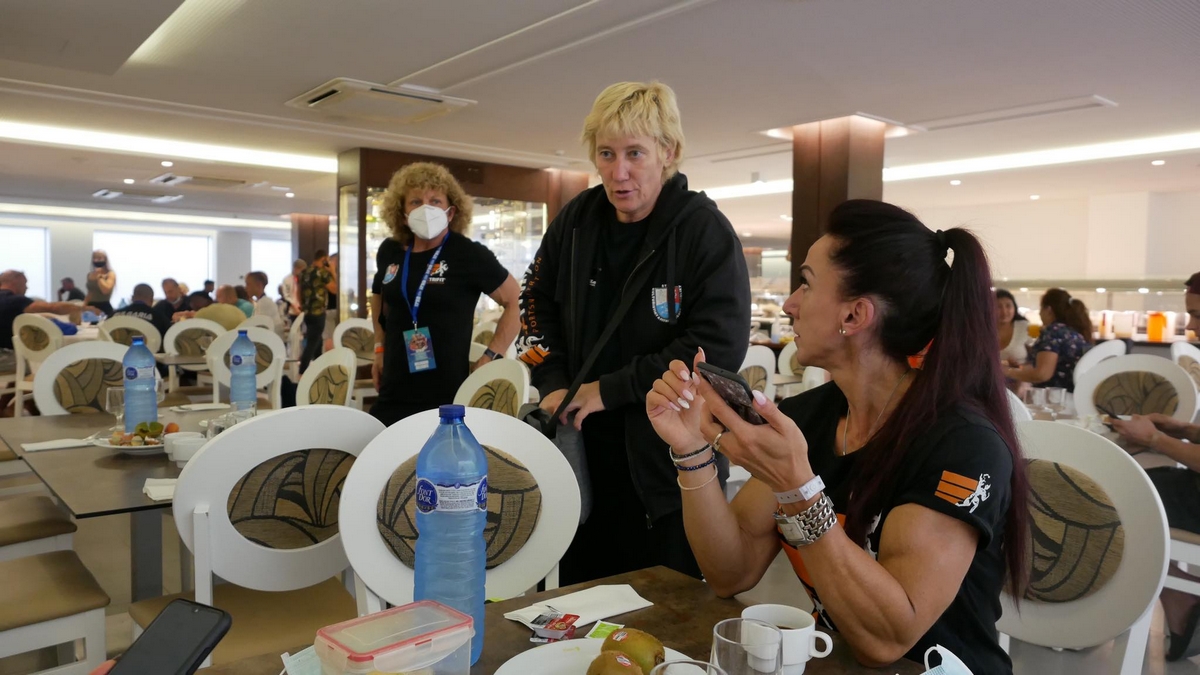Jana Ludmila Bendov�, Zdena Raz�mov�, Milena Koudelkov�