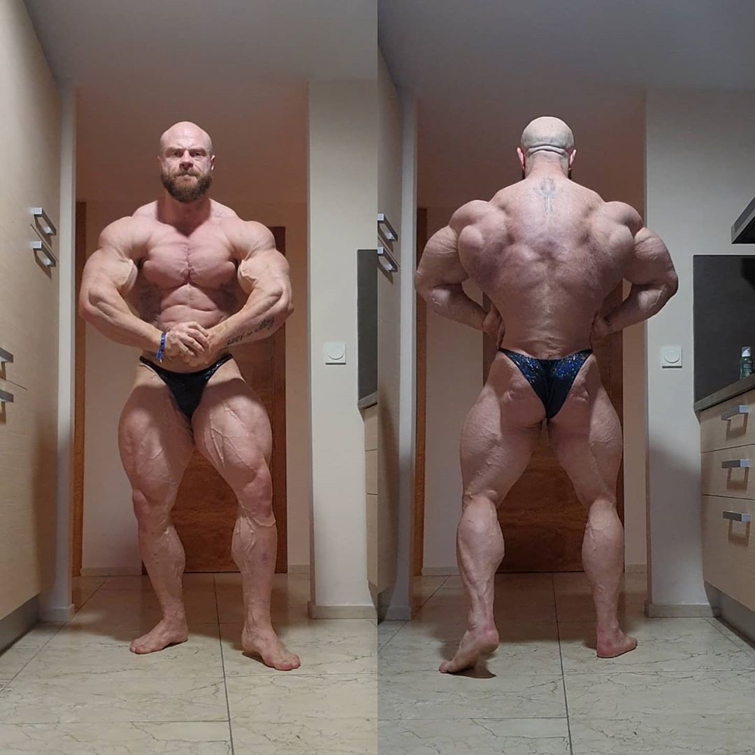James Hollingshead