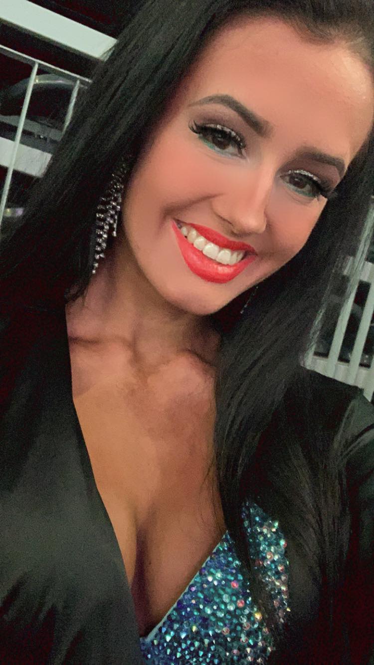 Petra Zvon��kov�