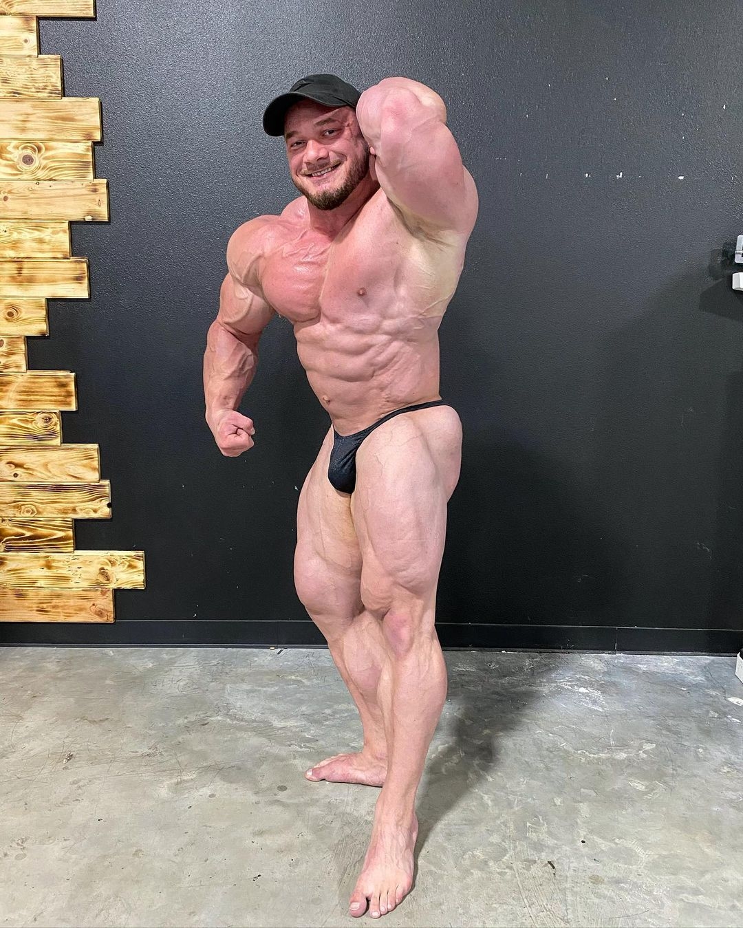Hunter Labrada